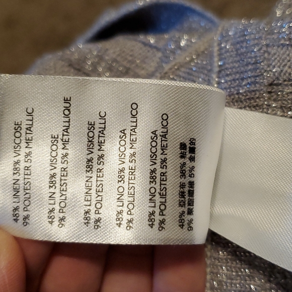 Anthropologie Top - Picture 10 of 10